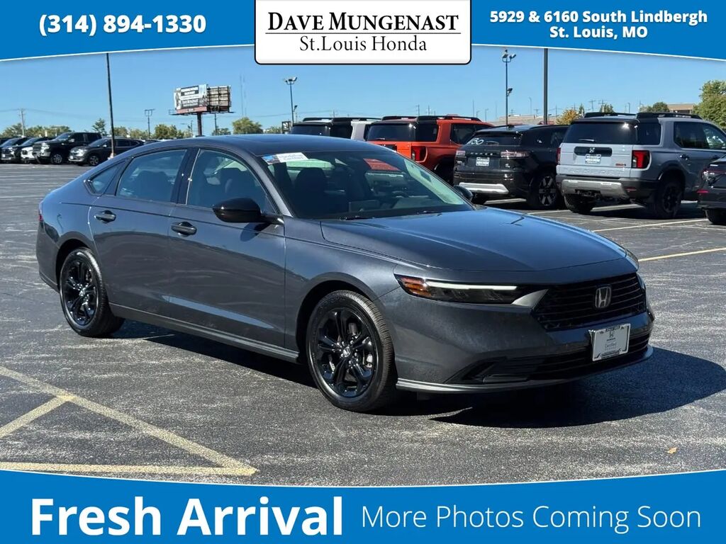 2025 Honda Accord SE — photo 1 of 13