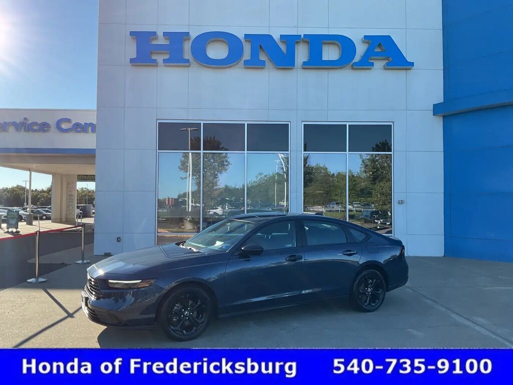 2025 Honda Accord SE — photo 1 of 13
