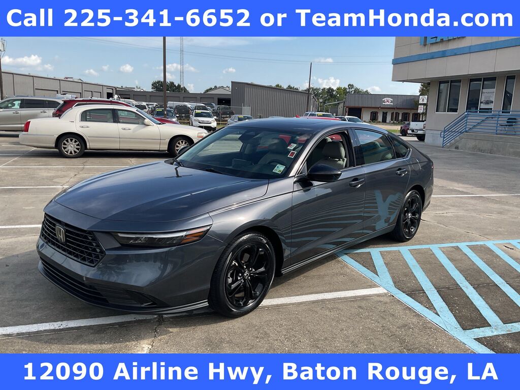 2025 Honda Accord SE — photo 1 of 13