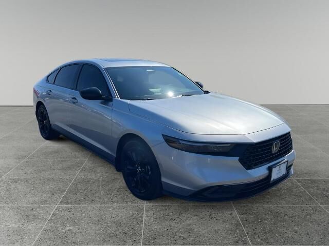 2025 Honda Accord SE — photo 1 of 39