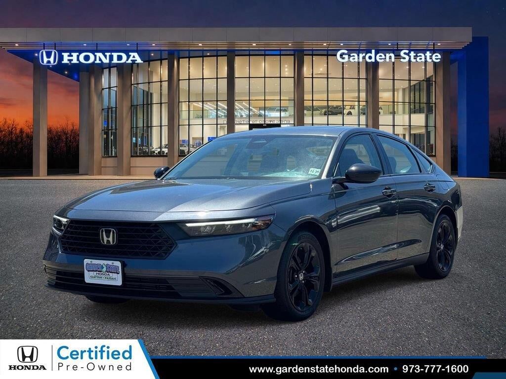 2025 Honda Accord SE — photo 1 of 13