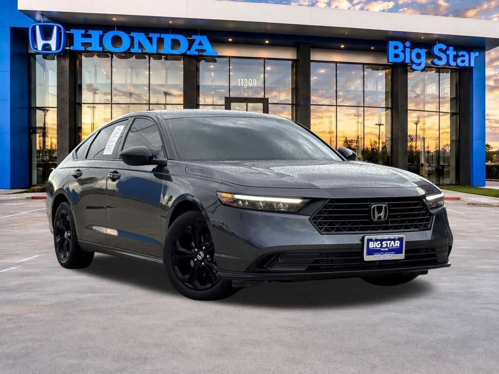 2025 Honda Accord Sedan 1.5T SE — photo 1 of 7