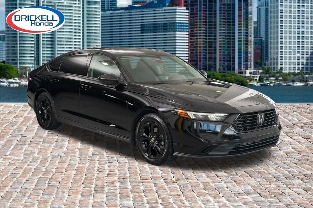 2025 Honda Accord SE — photo 1 of 13