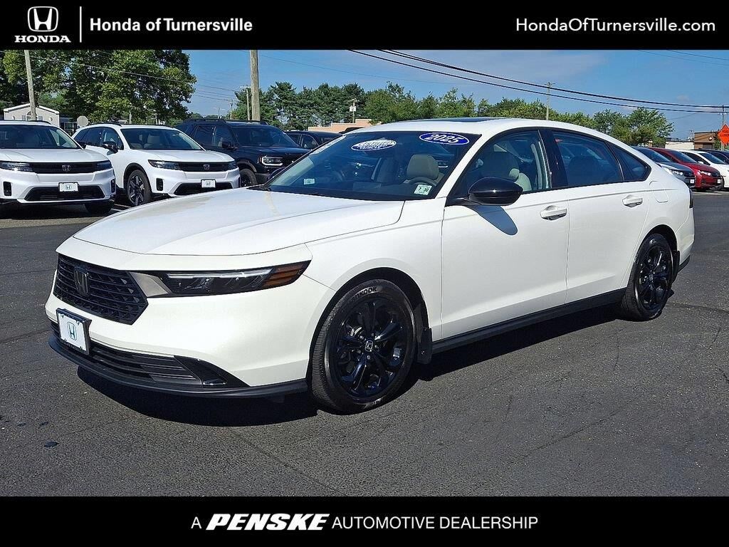 2025 Honda Accord SE — photo 1 of 26