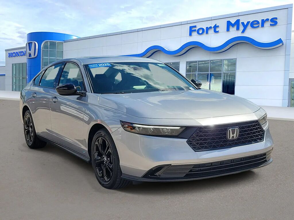 2025 Honda Accord SE — photo 1 of 13