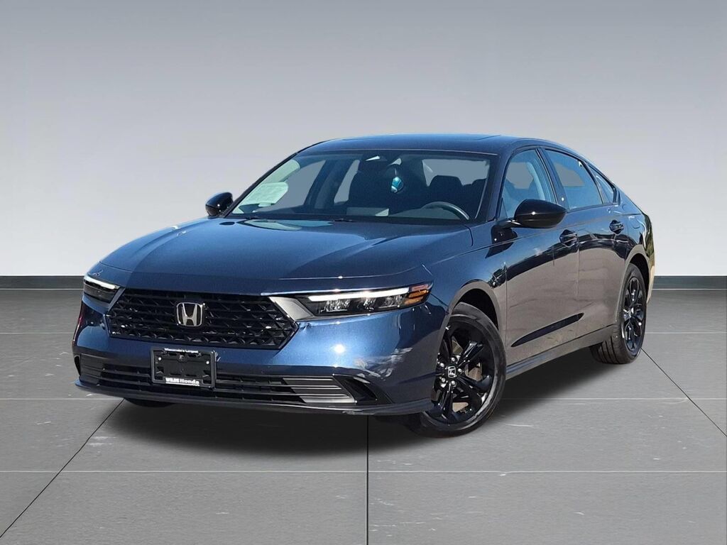 2025 Honda Accord SE — photo 1 of 13