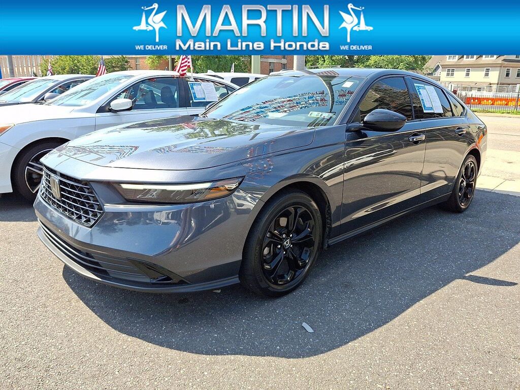 2025 Honda Accord SE — photo 1 of 13