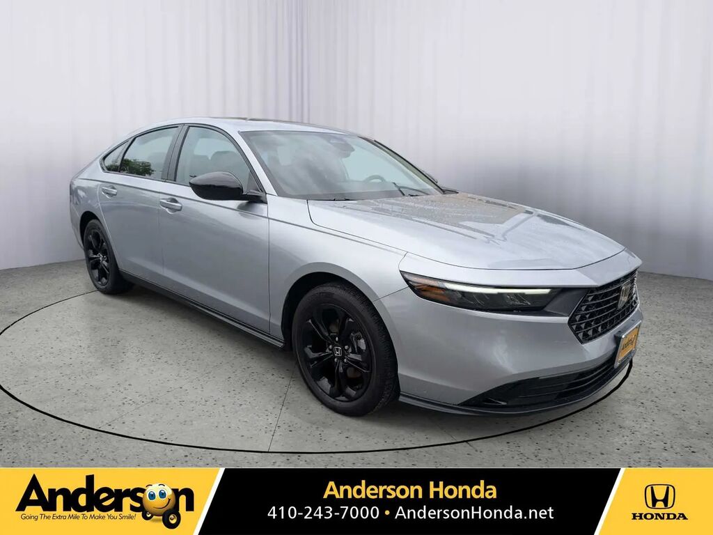 2025 Honda Accord SE — photo 1 of 13