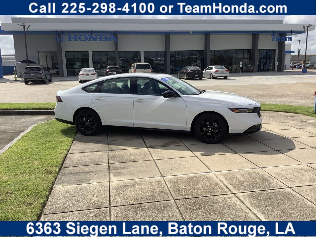 2025 Honda Accord SE — photo 1 of 13