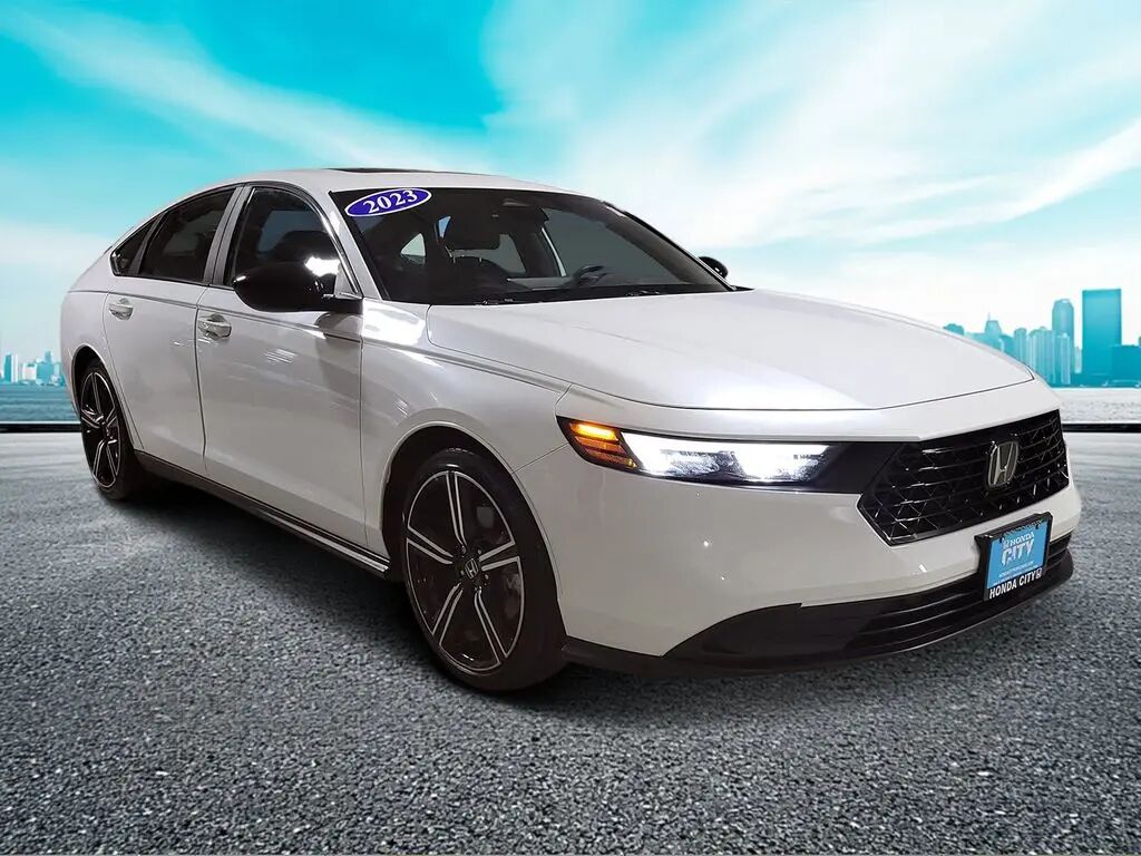 2023 Honda Accord Hybrid Sport — photo 1 of 2