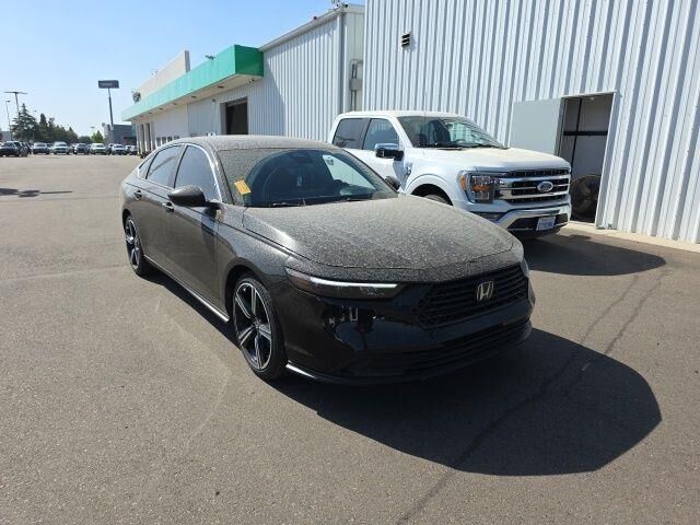 2025 Honda Accord Hybrid Sport — photo 1 of 15