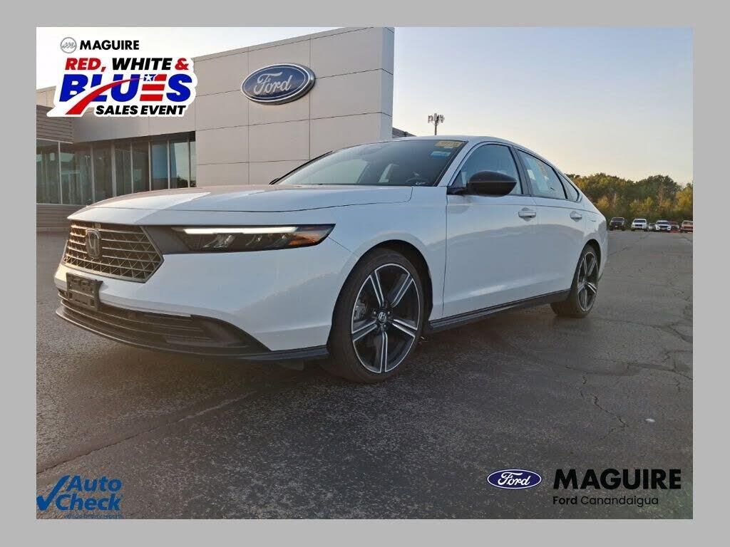 2023 Honda Accord Hybrid Sport — photo 1 of 2
