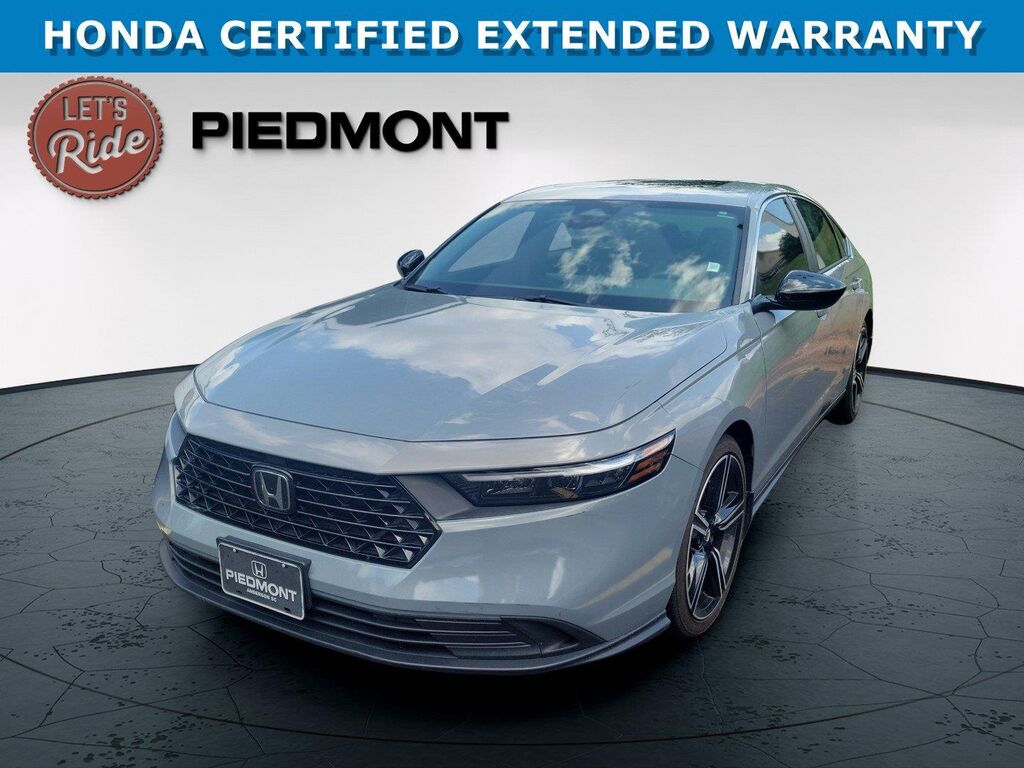 2023 Honda Accord Hybrid Sport — photo 1 of 14