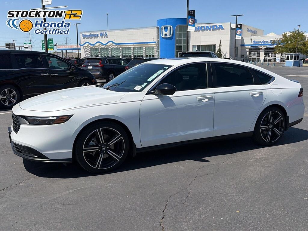 2024 Honda Accord Hybrid Sport — photo 1 of 1