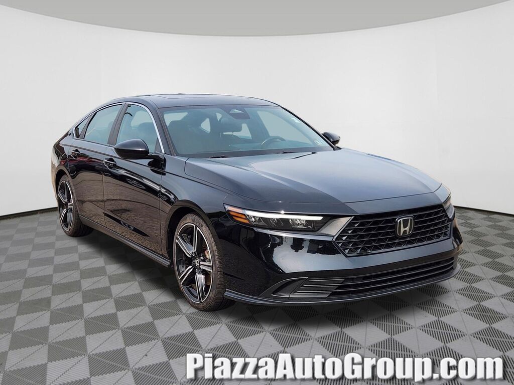 2024 Honda Accord Hybrid Sport — photo 1 of 26