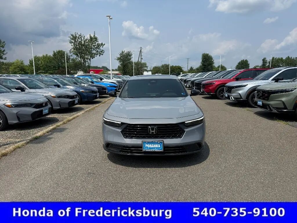 2023 Honda Accord Hybrid Sport — photo 1 of 13