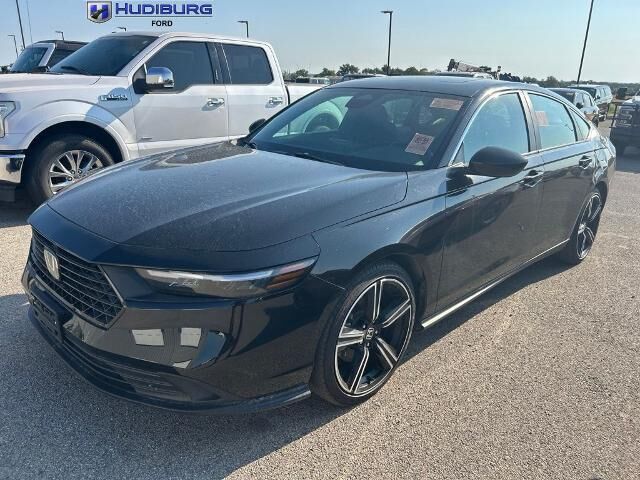 2025 Honda Accord Hybrid Sport