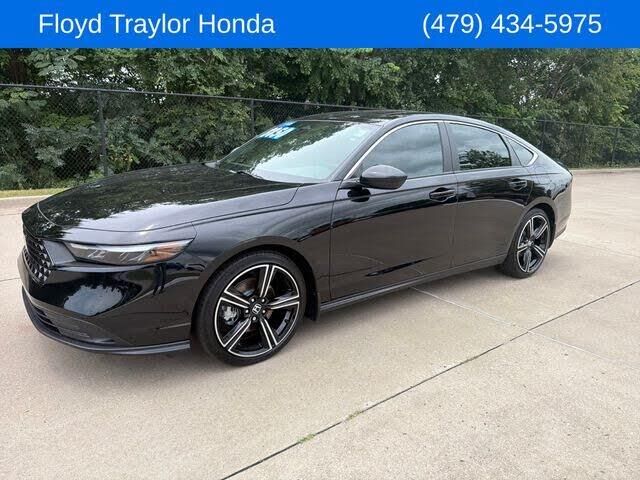 2025 Honda Accord Hybrid Sport — photo 1 of 1
