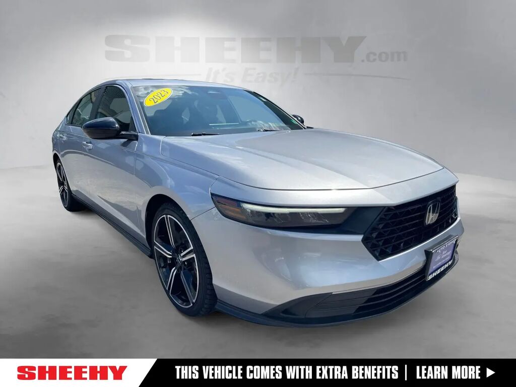 2023 Honda Accord Hybrid Sport — photo 1 of 34
