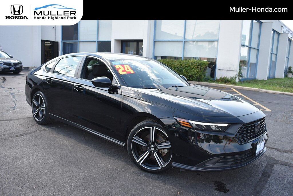 2024 Honda Accord Hybrid Sport — photo 1 of 11