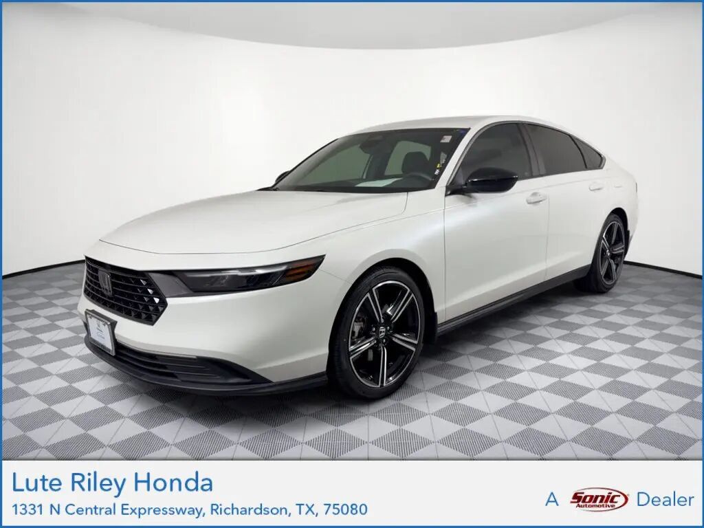 2024 Honda Accord Hybrid Sport — photo 1 of 13