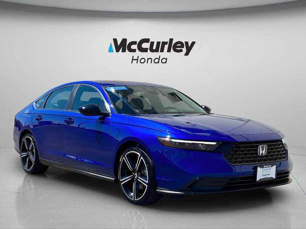 2025 Honda Accord Hybrid Sport — photo 1 of 1
