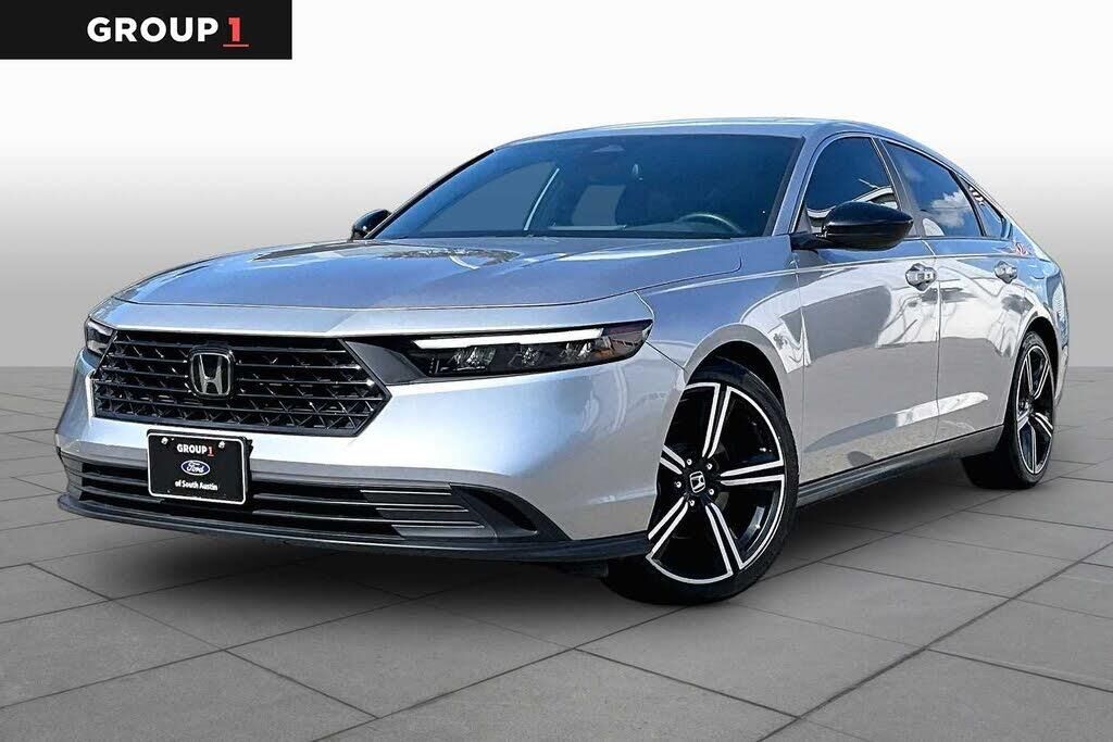 2023 Honda Accord Hybrid Sport — photo 1 of 1