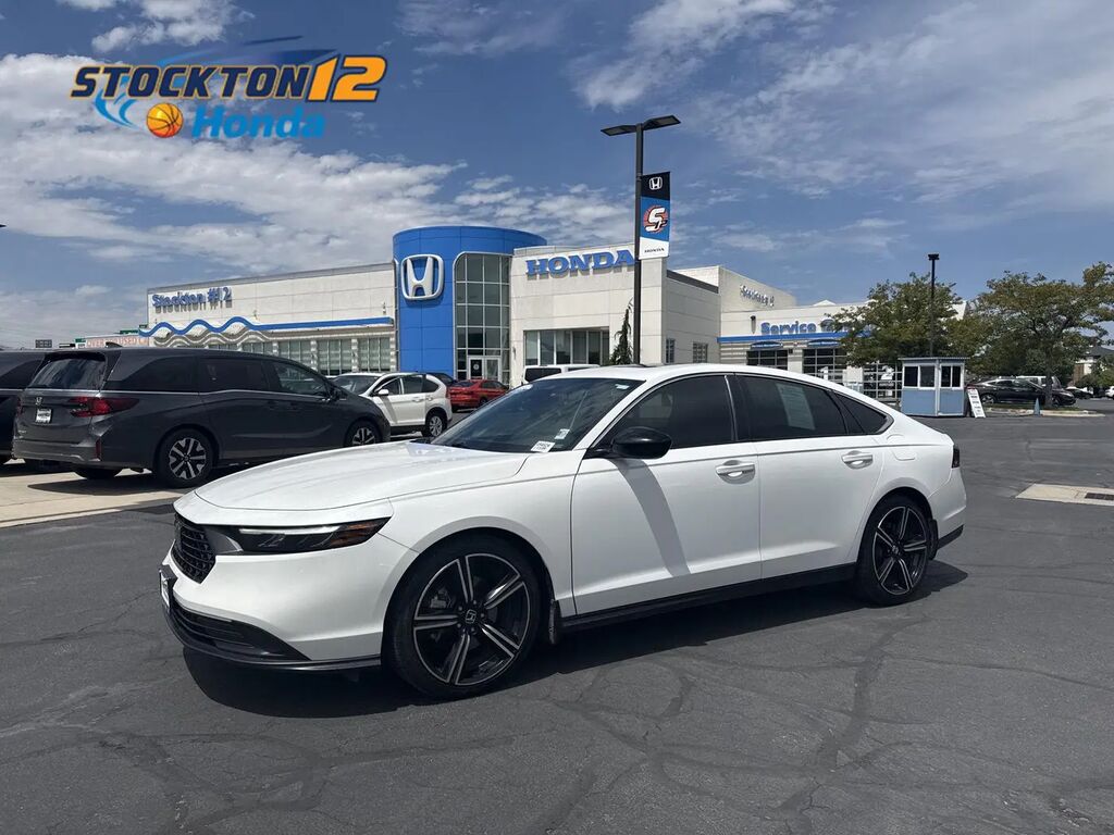 2023 Honda Accord Hybrid — photo 1 of 13