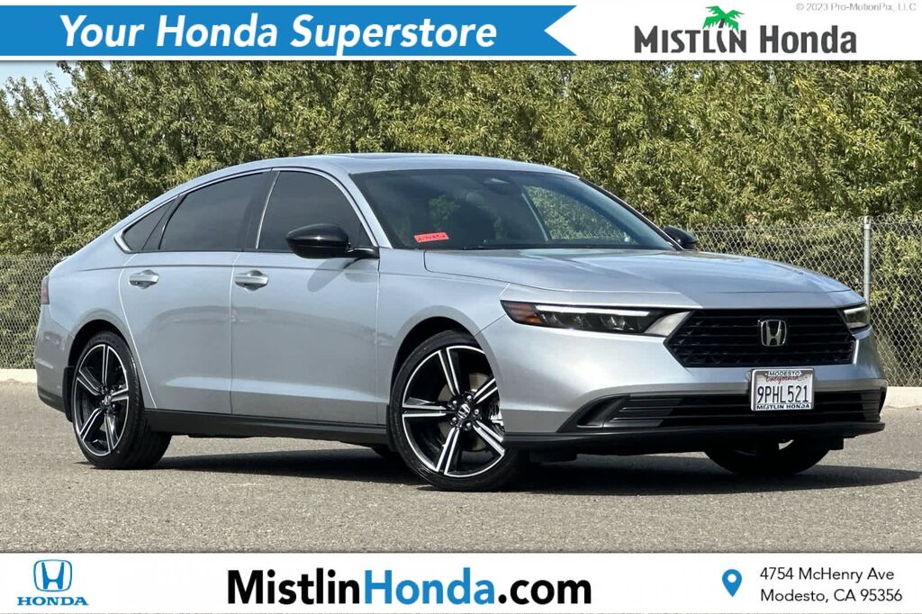 2025 Honda Accord Hybrid Sport — photo 1 of 12