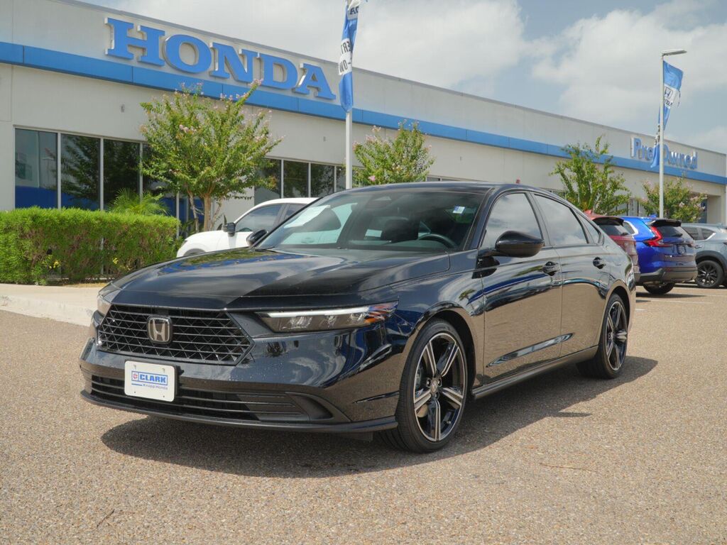 2026 Honda Accord Hybrid Sport — photo 1 of 13