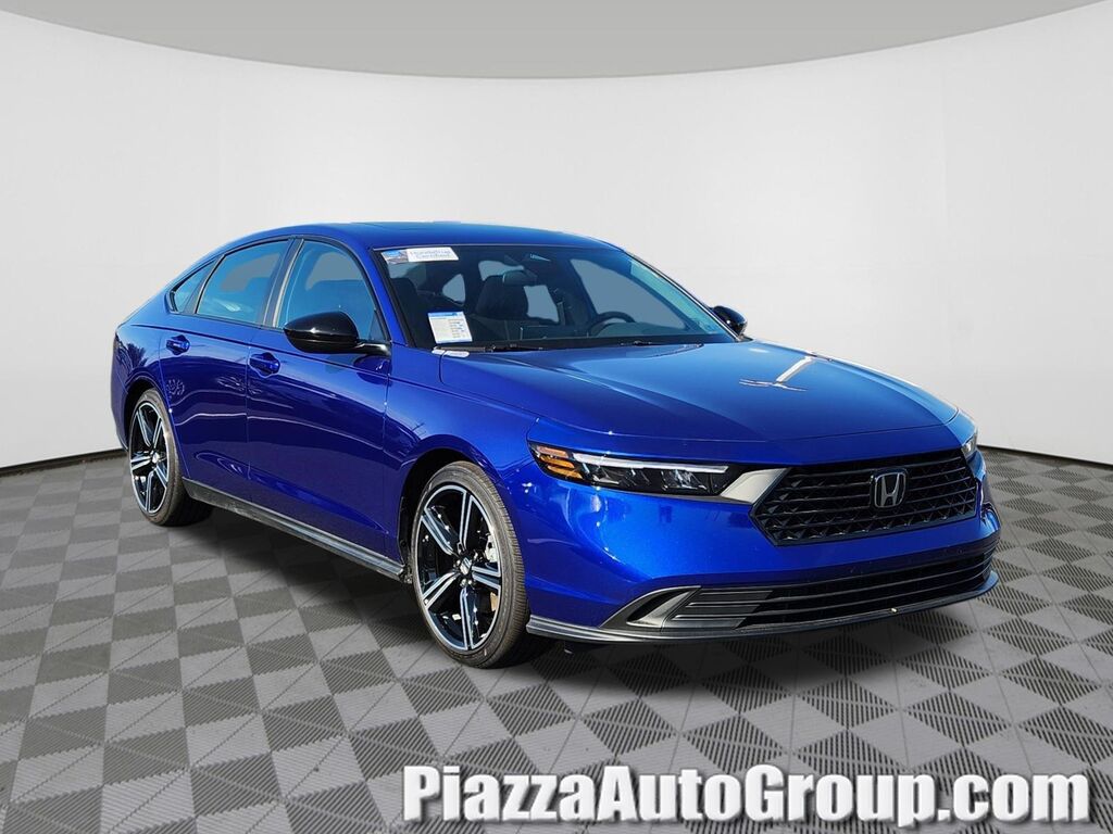 2026 Honda Accord Hybrid Sport — photo 1 of 13