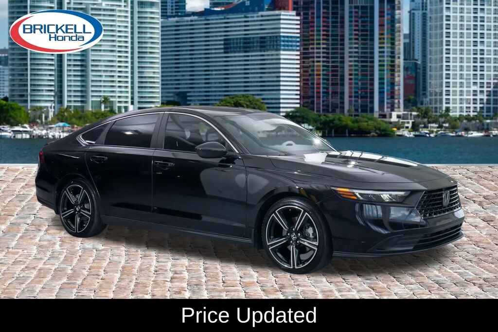 2023 Honda Accord Hybrid Sport — photo 1 of 1