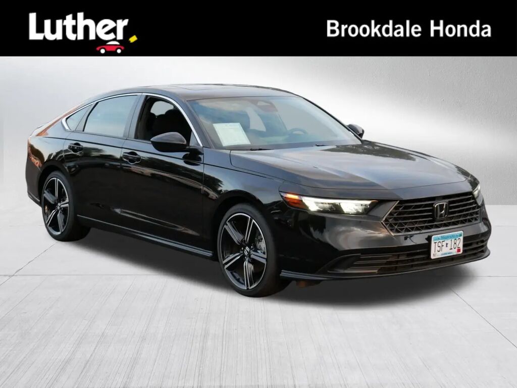 2025 Honda Accord Hybrid Sport — photo 1 of 13