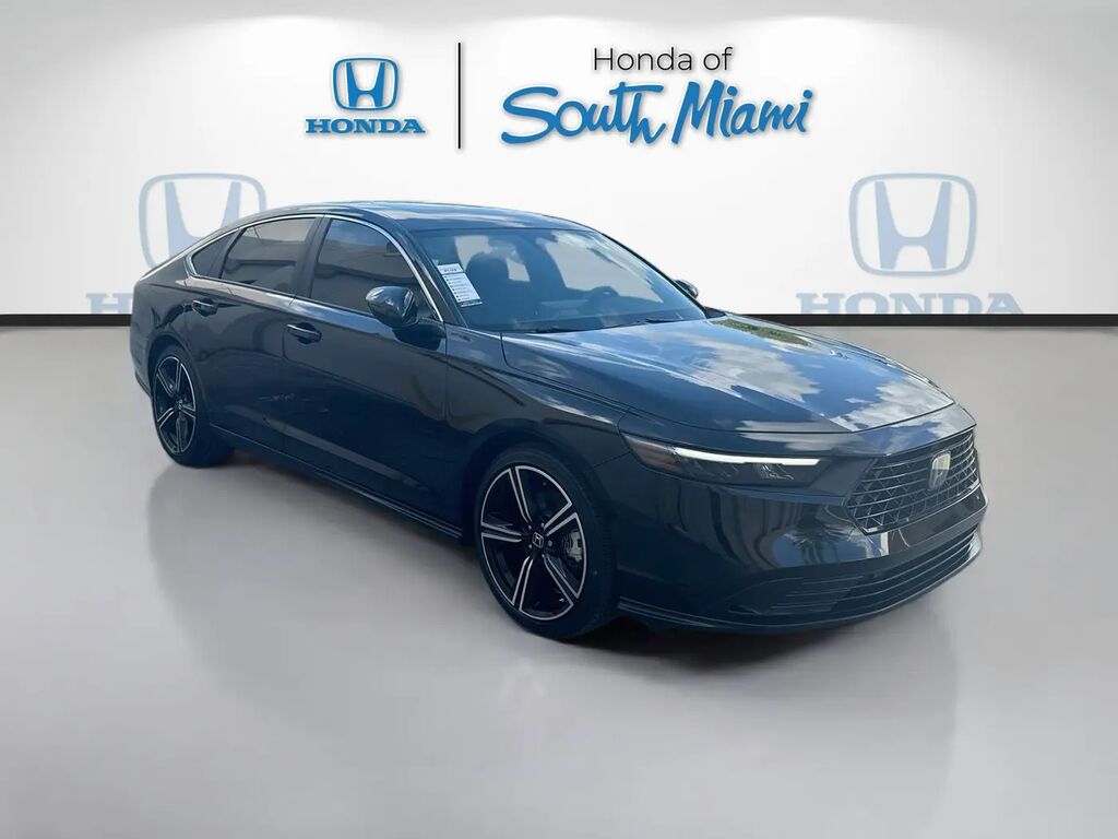 2025 Honda Accord Hybrid Sport — photo 1 of 13