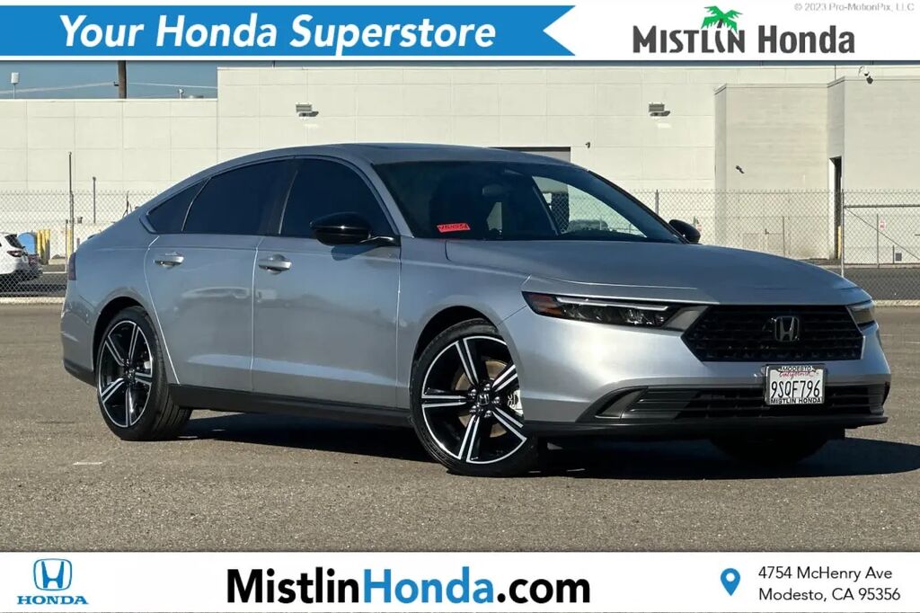 2025 Honda Accord Hybrid Sport — photo 1 of 13