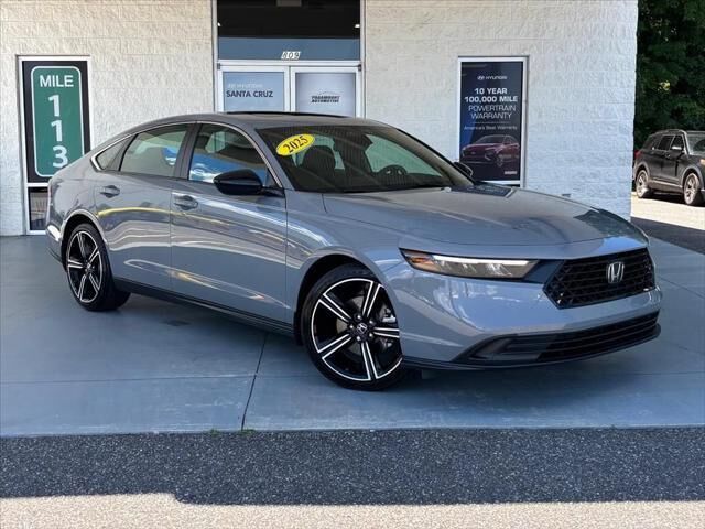2025 Honda Accord Hybrid Sport — photo 1 of 26