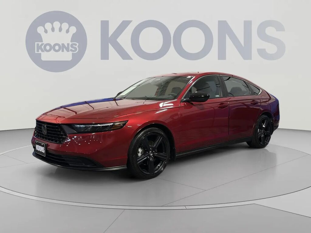 2023 Honda Accord Hybrid Sport — photo 1 of 34