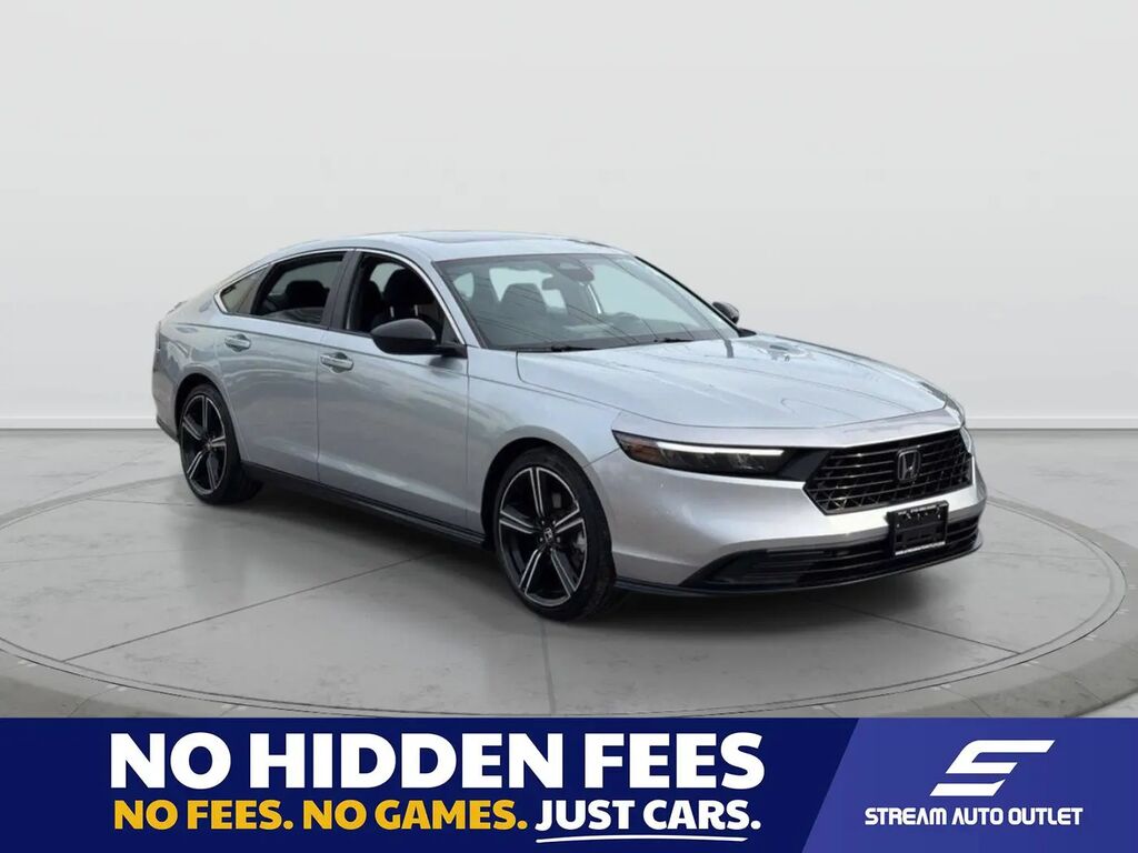 2024 Honda Accord Hybrid Sport — photo 1 of 13