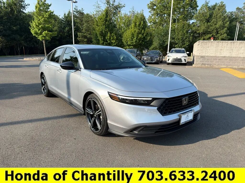 2025 Honda Accord Hybrid Sport — photo 1 of 13