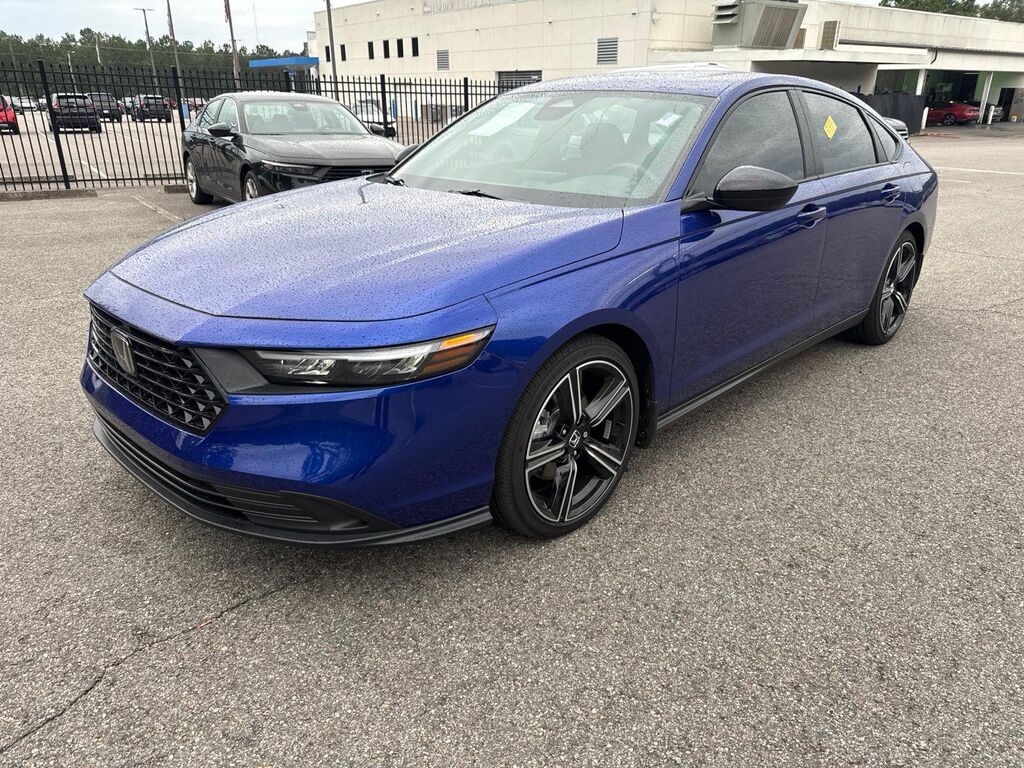 2026 Honda Accord Hybrid Sport — photo 1 of 19