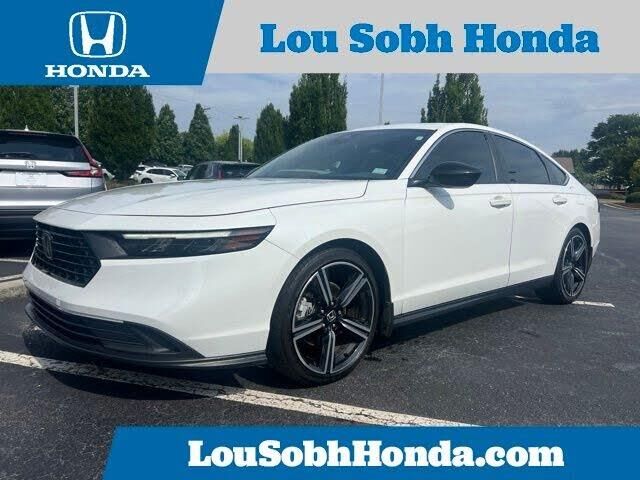2023 Honda Accord Hybrid Sport — photo 1 of 1