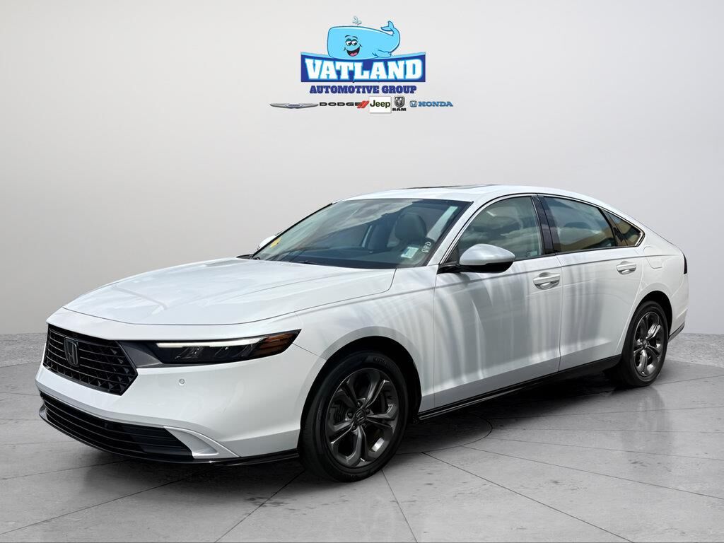 2023 Honda Accord Hybrid EX-L — photo 1 of 6