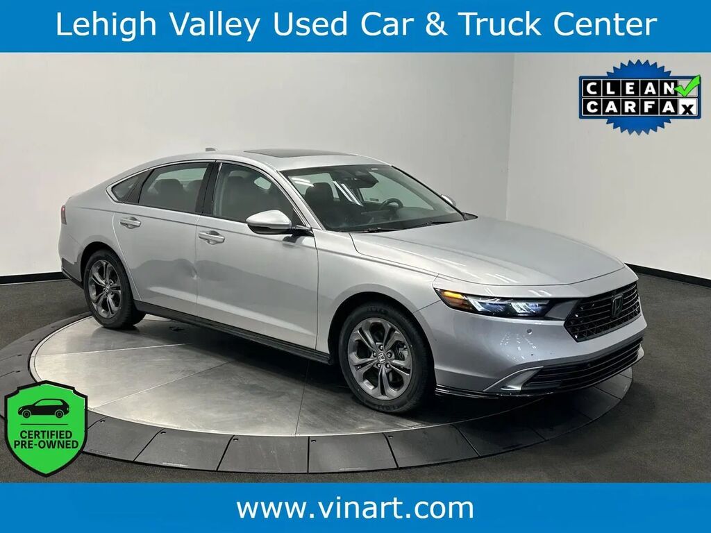 2025 Honda Accord Hybrid EX-L — photo 1 of 13