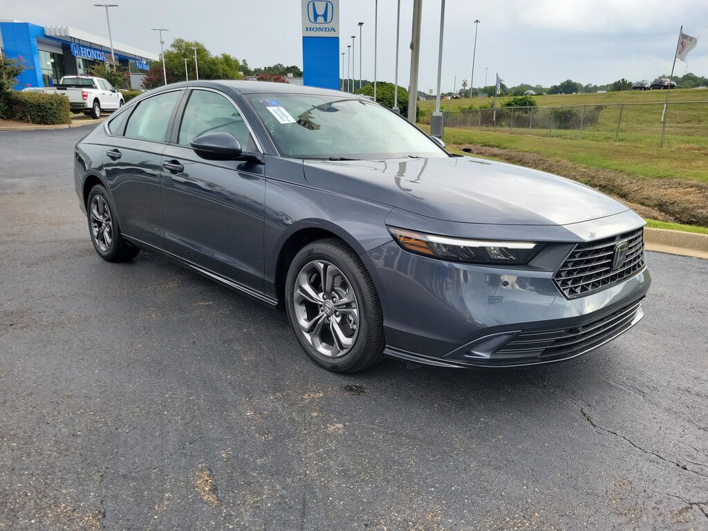 2026 Honda Accord Hybrid EX-L Hybrid — photo 1 of 7