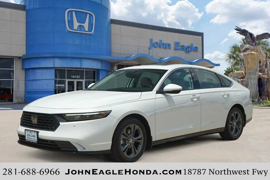 2026 Honda Accord Hybrid EX-L — photo 1 of 13