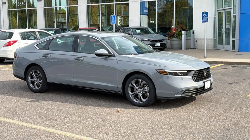2024 Honda Accord Hybrid EX-L — photo 1 of 13