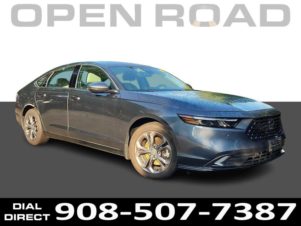 2024 Honda Accord Hybrid EX-L — photo 1 of 17