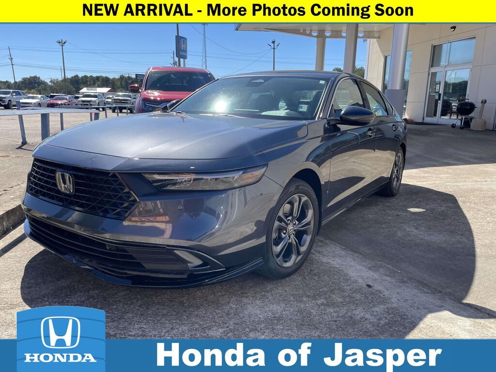 2025 Honda Accord Hybrid EX-L — photo 1 of 4
