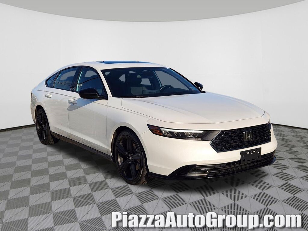 2025 Honda Accord Hybrid Sport-L — photo 1 of 13