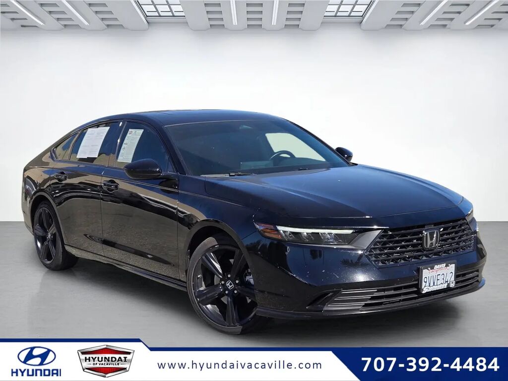 2025 Honda Accord Hybrid Sport-L — photo 1 of 13